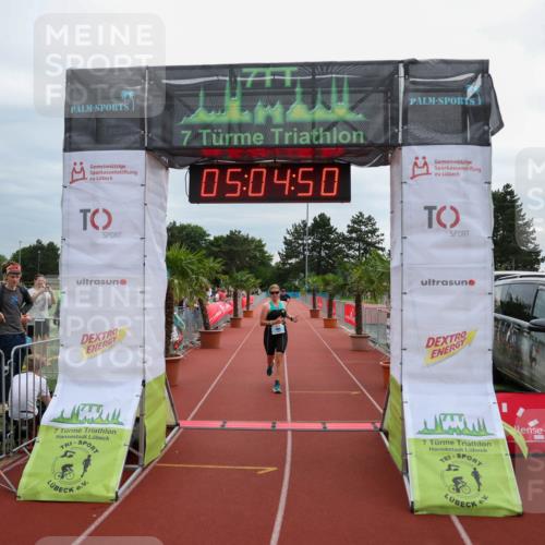 15.06.2025 - 7 Türme Triathlon Michael Strokosch http://msf.ph/oto/8012685 15.06.2025 15:04:50 Ziel 233, 484 meine-sportfotos.de
