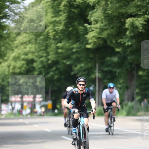 15.06.2025 - 7 Türme Triathlon Yannick Fuchs http://msf.ph/oto/8012707 15.06.2025 13:27:24 Radfahren 653, 1011 meine-sportfotos.de