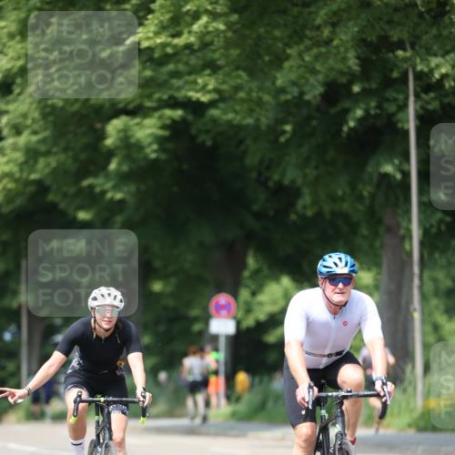 15.06.2025 - 7 Türme Triathlon Yannick Fuchs http://msf.ph/oto/8012756 15.06.2025 13:27:25 Radfahren 653, 1011 meine-sportfotos.de