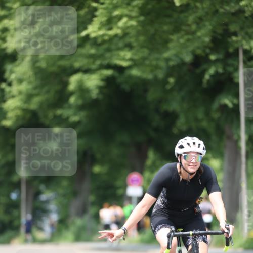 15.06.2025 - 7 Türme Triathlon Yannick Fuchs http://msf.ph/oto/8012790 15.06.2025 13:27:26 Radfahren 653 meine-sportfotos.de