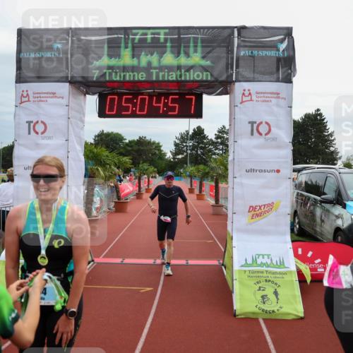 15.06.2025 - 7 Türme Triathlon Michael Strokosch http://msf.ph/oto/8012803 15.06.2025 15:04:57 Ziel 318, 484 meine-sportfotos.de