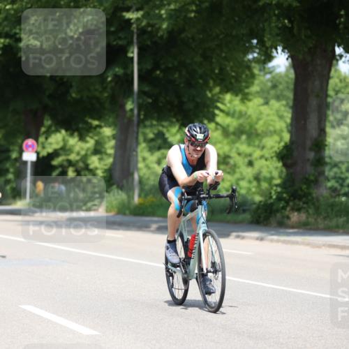 15.06.2025 - 7 Türme Triathlon Yannick Fuchs http://msf.ph/oto/8012825 15.06.2025 12:46:57 Radfahren 278, 294, 406, 439, 496, 636, 657 meine-sportfotos.de
