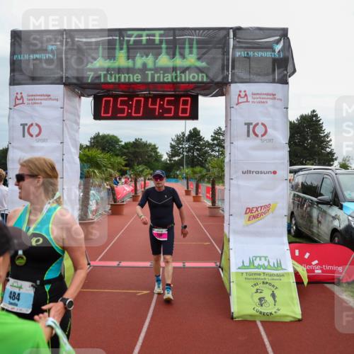 15.06.2025 - 7 Türme Triathlon Michael Strokosch http://msf.ph/oto/8012829 15.06.2025 15:04:57 Ziel 318, 484 meine-sportfotos.de