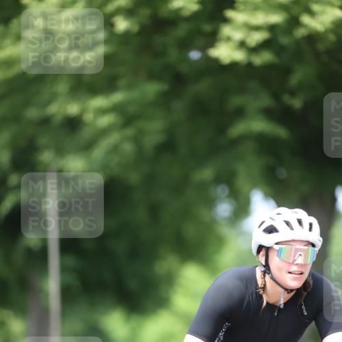 15.06.2025 - 7 Türme Triathlon Yannick Fuchs http://msf.ph/oto/8012856 15.06.2025 13:27:26 Radfahren 653 meine-sportfotos.de