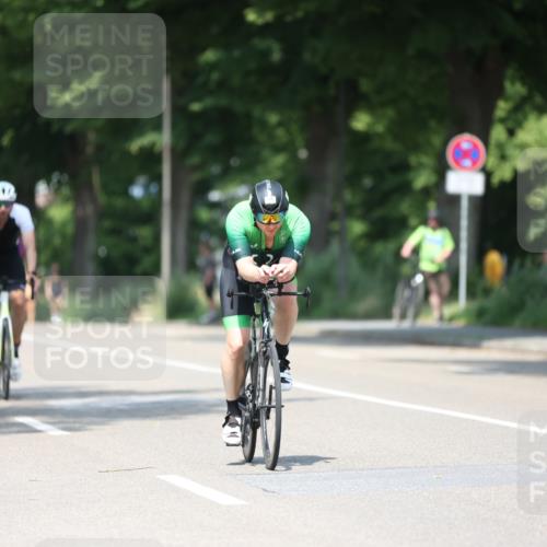 15.06.2025 - 7 Türme Triathlon Yannick Fuchs http://msf.ph/oto/8012895 15.06.2025 12:47:04 Radfahren 414, 657 meine-sportfotos.de