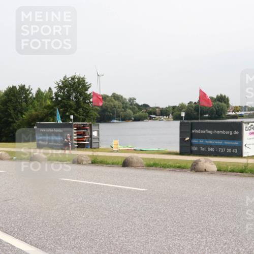 15.06.2025 - 27. Vierlanden-Triathlon H.Heesch http://msf.ph/oto/8013035 15.06.2025 11:08:48 Radfahren 619 meine-sportfotos.de