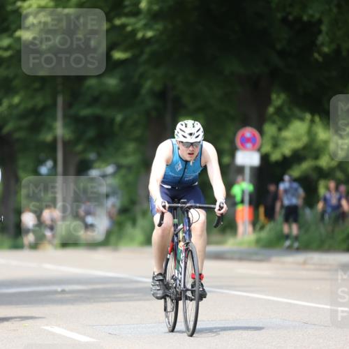 15.06.2025 - 7 Türme Triathlon Yannick Fuchs http://msf.ph/oto/8013080 15.06.2025 13:27:39 Radfahren 331, 568, 723, 978 meine-sportfotos.de