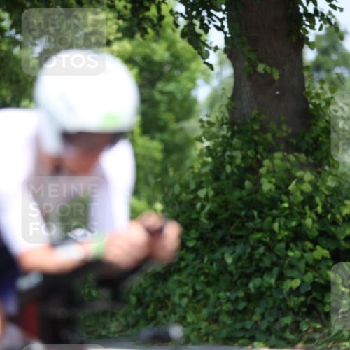 15.06.2025 - 7 Türme Triathlon Yannick Fuchs http://msf.ph/oto/8013127 15.06.2025 12:47:13 Radfahren 494, 629, 651 meine-sportfotos.de