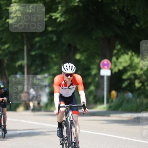 15.06.2025 - 7 Türme Triathlon Yannick Fuchs http://msf.ph/oto/8013299 15.06.2025 12:47:25 Radfahren 202, 291, 633 meine-sportfotos.de