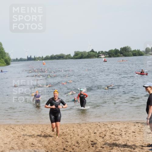 21.06.2025 - 27. Vierlanden-Triathlon MichiJ http://msf.ph/oto/8013399 15.06.2026 10:15:26 Schwimmen 508, 511, 542, 554, 579, 613, 620, 631 meine-sportfotos.de
