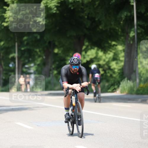 15.06.2025 - 7 Türme Triathlon Yannick Fuchs http://msf.ph/oto/8013417 15.06.2025 12:47:28 Radfahren 202, 633 meine-sportfotos.de