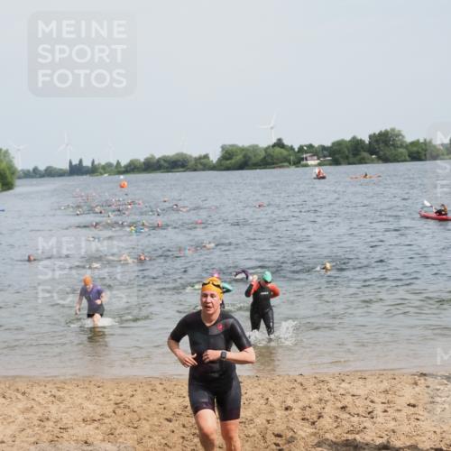 21.06.2025 - 27. Vierlanden-Triathlon MichiJ http://msf.ph/oto/8013422 15.06.2026 10:15:27 Schwimmen 508, 511, 542, 554, 579, 613, 620, 631 meine-sportfotos.de
