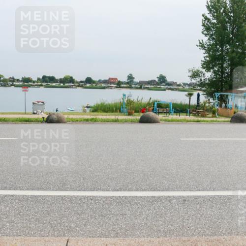 15.06.2025 - 27. Vierlanden-Triathlon H.Heesch http://msf.ph/oto/8013424 15.06.2025 11:08:42 Radfahren 163, 495, 581, 619 meine-sportfotos.de