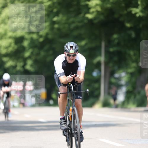 15.06.2025 - 7 Türme Triathlon Yannick Fuchs http://msf.ph/oto/8013538 15.06.2025 12:47:42 Radfahren 477, 489, 583, 648 meine-sportfotos.de