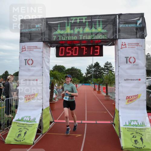 15.06.2025 - 7 Türme Triathlon Michael Strokosch http://msf.ph/oto/8013587 15.06.2025 15:07:13 Ziel 405 meine-sportfotos.de