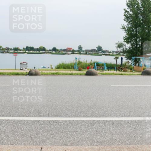15.06.2025 - 27. Vierlanden-Triathlon H.Heesch http://msf.ph/oto/8013590 15.06.2025 11:08:43 Radfahren 163, 495, 581, 619 meine-sportfotos.de