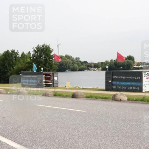 15.06.2025 - 27. Vierlanden-Triathlon H.Heesch http://msf.ph/oto/8013598 15.06.2025 11:09:07 Radfahren 208, 217, 505, 641, 869 meine-sportfotos.de