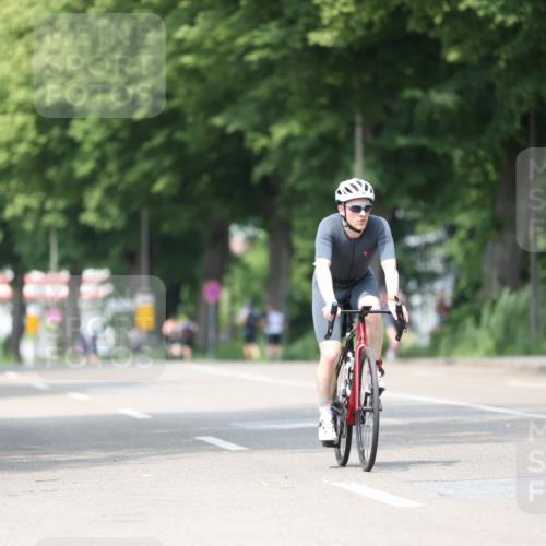 15.06.2025 - 7 Türme Triathlon Yannick Fuchs http://msf.ph/oto/8013608 15.06.2025 13:27:52 Radfahren 241, 673 meine-sportfotos.de