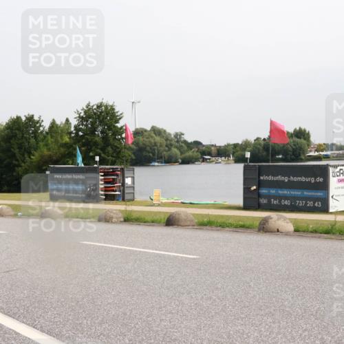 15.06.2025 - 27. Vierlanden-Triathlon H.Heesch http://msf.ph/oto/8013621 15.06.2025 11:09:12 Radfahren 32, 208, 505 meine-sportfotos.de