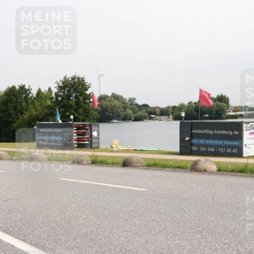 15.06.2025 - 27. Vierlanden-Triathlon H.Heesch http://msf.ph/oto/8013630 15.06.2025 11:09:12 Radfahren 32, 208, 505 meine-sportfotos.de