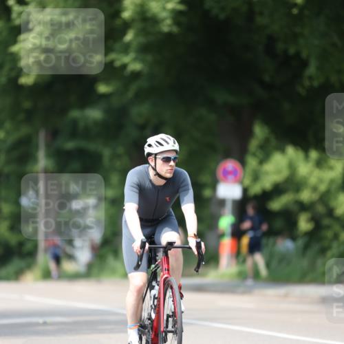 15.06.2025 - 7 Türme Triathlon Yannick Fuchs http://msf.ph/oto/8013670 15.06.2025 13:27:53 Radfahren 241, 673 meine-sportfotos.de