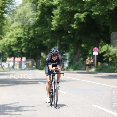 15.06.2025 - 7 Türme Triathlon Yannick Fuchs http://msf.ph/oto/8013781 15.06.2025 12:47:51 Radfahren 247, 411, 443, 477, 609 meine-sportfotos.de