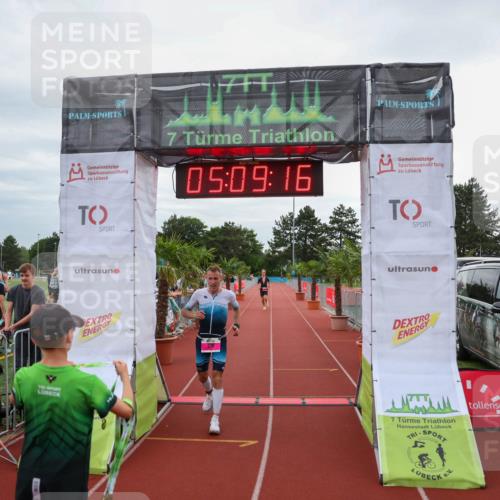 15.06.2025 - 7 Türme Triathlon Michael Strokosch http://msf.ph/oto/8013810 15.06.2025 15:09:16 Ziel 210, 291 meine-sportfotos.de