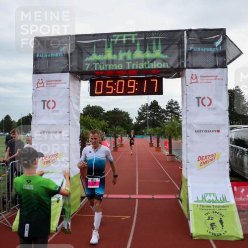 15.06.2025 - 7 Türme Triathlon Michael Strokosch http://msf.ph/oto/8013840 15.06.2025 15:09:17 Ziel 210, 291 meine-sportfotos.de
