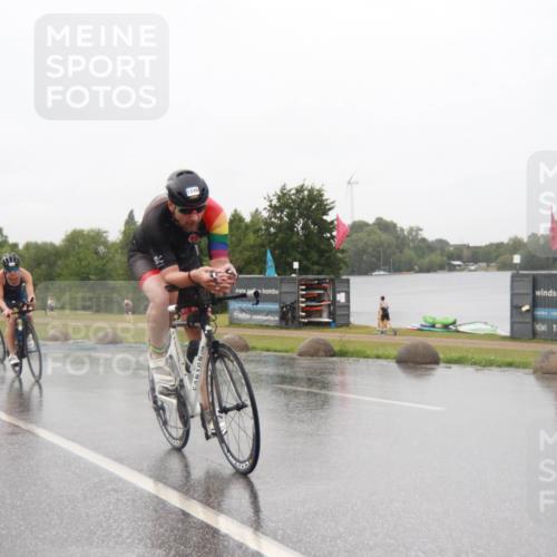 21.06.2025 - 27. Vierlanden-Triathlon H.Heesch http://msf.ph/oto/8013900 15.06.2025 13:56:13 Radfahren 1246, 1252, 1281 meine-sportfotos.de