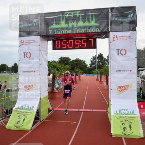 15.06.2025 - 7 Türme Triathlon Michael Strokosch http://msf.ph/oto/8013919 15.06.2025 15:09:57 Ziel 273 meine-sportfotos.de