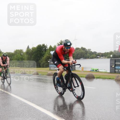 21.06.2025 - 27. Vierlanden-Triathlon H.Heesch http://msf.ph/oto/8013980 15.06.2025 13:57:23 Radfahren 1233, 1251, 1271 meine-sportfotos.de