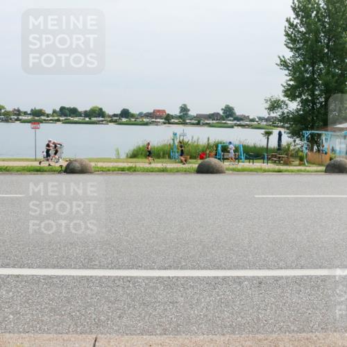 15.06.2025 - 27. Vierlanden-Triathlon H.Heesch http://msf.ph/oto/8013989 15.06.2025 11:09:48 Radfahren 868 meine-sportfotos.de
