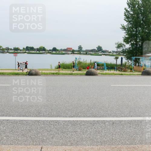 15.06.2025 - 27. Vierlanden-Triathlon H.Heesch http://msf.ph/oto/8014016 15.06.2025 11:09:48 Radfahren 868 meine-sportfotos.de