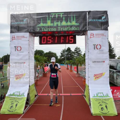 15.06.2025 - 7 Türme Triathlon Michael Strokosch http://msf.ph/oto/8014022 15.06.2025 15:11:14 Ziel 201 meine-sportfotos.de
