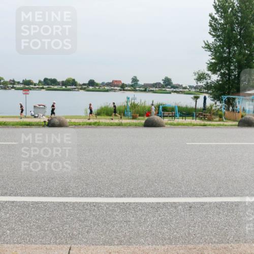 15.06.2025 - 27. Vierlanden-Triathlon H.Heesch http://msf.ph/oto/8014044 15.06.2025 11:09:49 Radfahren 868 meine-sportfotos.de