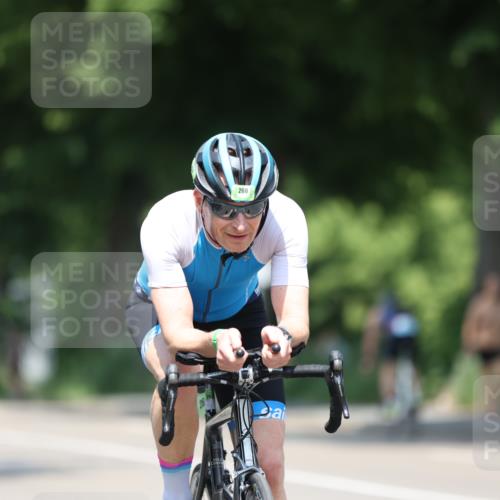 15.06.2025 - 7 Türme Triathlon Yannick Fuchs http://msf.ph/oto/8014156 15.06.2025 12:48:07 Radfahren 260, 317, 374, 497, 605 meine-sportfotos.de