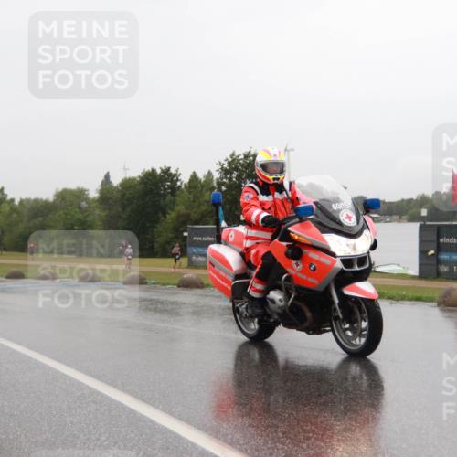 21.06.2025 - 27. Vierlanden-Triathlon H.Heesch http://msf.ph/oto/8014201 15.06.2025 14:12:46 Radfahren  meine-sportfotos.de