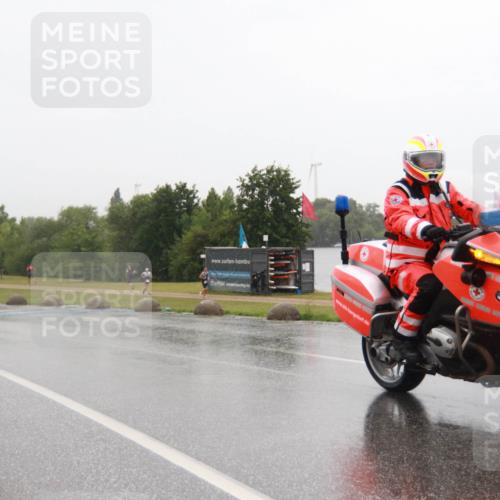 21.06.2025 - 27. Vierlanden-Triathlon H.Heesch http://msf.ph/oto/8014208 15.06.2025 14:12:47 Radfahren  meine-sportfotos.de