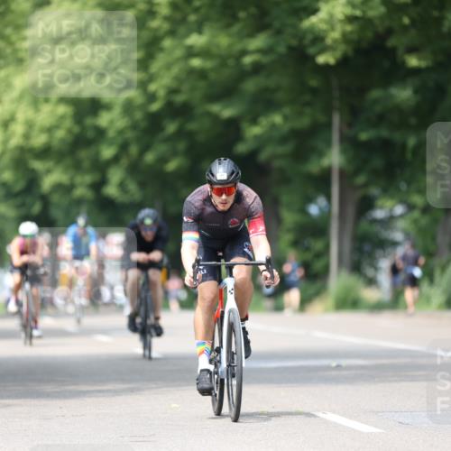 15.06.2025 - 7 Türme Triathlon Yannick Fuchs http://msf.ph/oto/8014270 15.06.2025 13:28:08 Radfahren 290, 462, 838, 851, 901, 913, 952 meine-sportfotos.de