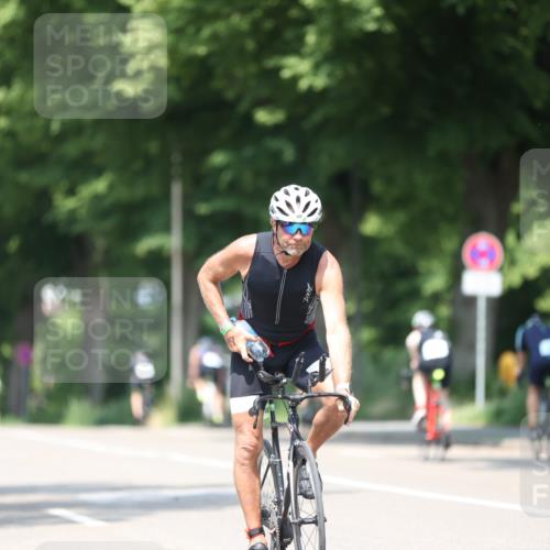 15.06.2025 - 7 Türme Triathlon Yannick Fuchs http://msf.ph/oto/8014279 15.06.2025 12:48:11 Radfahren 240, 260, 374, 497 meine-sportfotos.de