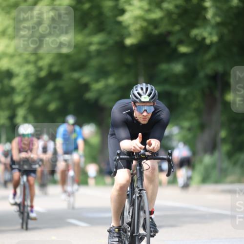 15.06.2025 - 7 Türme Triathlon Yannick Fuchs http://msf.ph/oto/8014323 15.06.2025 13:28:10 Radfahren 290, 404, 462, 838, 851, 901, 913, 952 meine-sportfotos.de