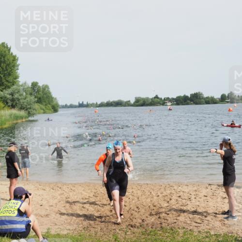 21.06.2025 - 27. Vierlanden-Triathlon MichiJ http://msf.ph/oto/8014346 15.06.2026 10:15:57 Schwimmen 505, 547, 577, 606, 612, 630 meine-sportfotos.de