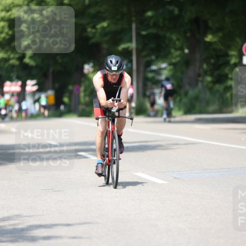 15.06.2025 - 7 Türme Triathlon Yannick Fuchs http://msf.ph/oto/8014371 15.06.2025 12:48:38 Radfahren 204, 328, 458, 629, 651 meine-sportfotos.de