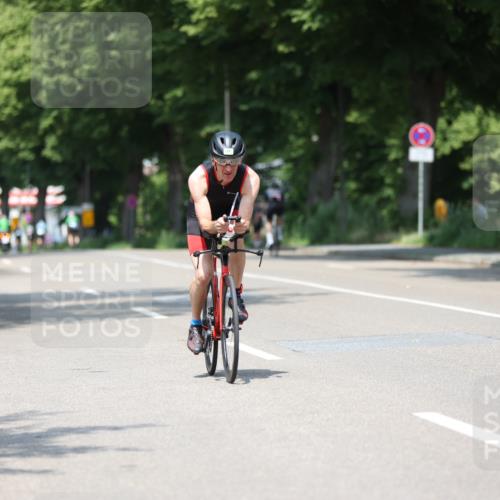 15.06.2025 - 7 Türme Triathlon Yannick Fuchs http://msf.ph/oto/8014377 15.06.2025 12:48:38 Radfahren 204, 328, 458, 629, 651 meine-sportfotos.de