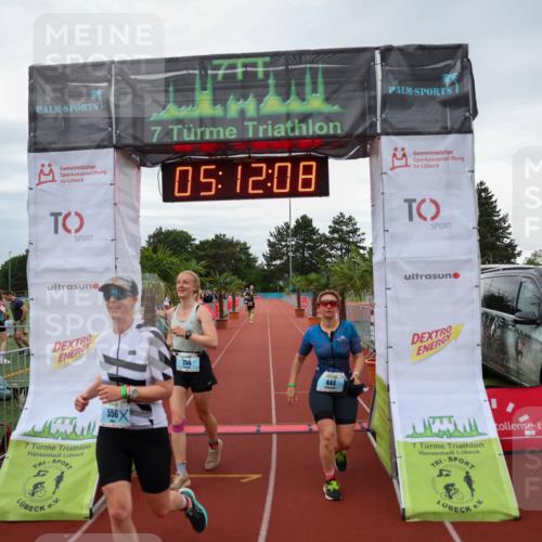 15.06.2025 - 7 Türme Triathlon Michael Strokosch http://msf.ph/oto/8014409 15.06.2025 15:12:08 Ziel 263, 356, 444, 556 meine-sportfotos.de