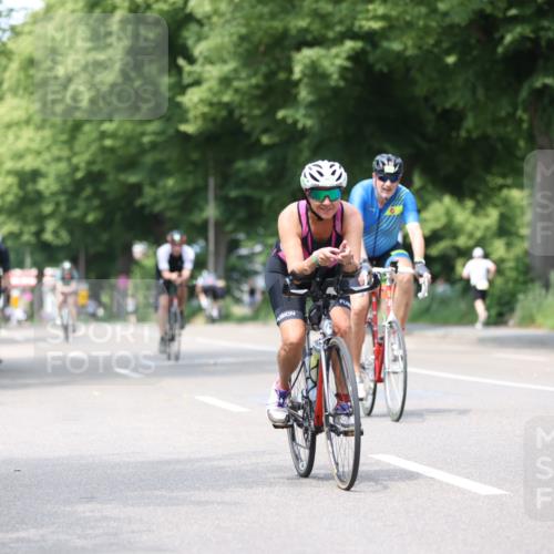 15.06.2025 - 7 Türme Triathlon Yannick Fuchs http://msf.ph/oto/8014425 15.06.2025 13:28:11 Radfahren 290, 404, 462, 838, 851, 901, 952 meine-sportfotos.de