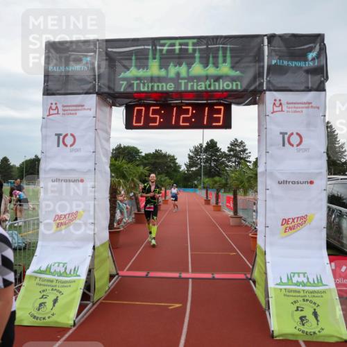 15.06.2025 - 7 Türme Triathlon Michael Strokosch http://msf.ph/oto/8014455 15.06.2025 15:12:13 Ziel 263, 267, 356, 444, 556 meine-sportfotos.de
