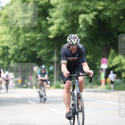 15.06.2025 - 7 Türme Triathlon Yannick Fuchs http://msf.ph/oto/8014522 15.06.2025 13:28:13 Radfahren 290, 404, 438, 462, 838, 851, 952 meine-sportfotos.de