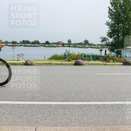 21.06.2025 - 27. Vierlanden-Triathlon H.Heesch http://msf.ph/oto/8014535 15.06.2025 11:49:41 Radfahren 810, 828, 845 meine-sportfotos.de