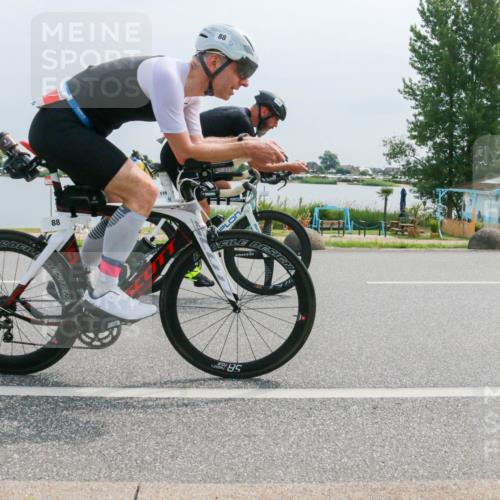 15.06.2025 - 27. Vierlanden-Triathlon H.Heesch http://msf.ph/oto/8014658 15.06.2025 11:11:29 Radfahren 59, 67, 88, 116, 127, 646 meine-sportfotos.de